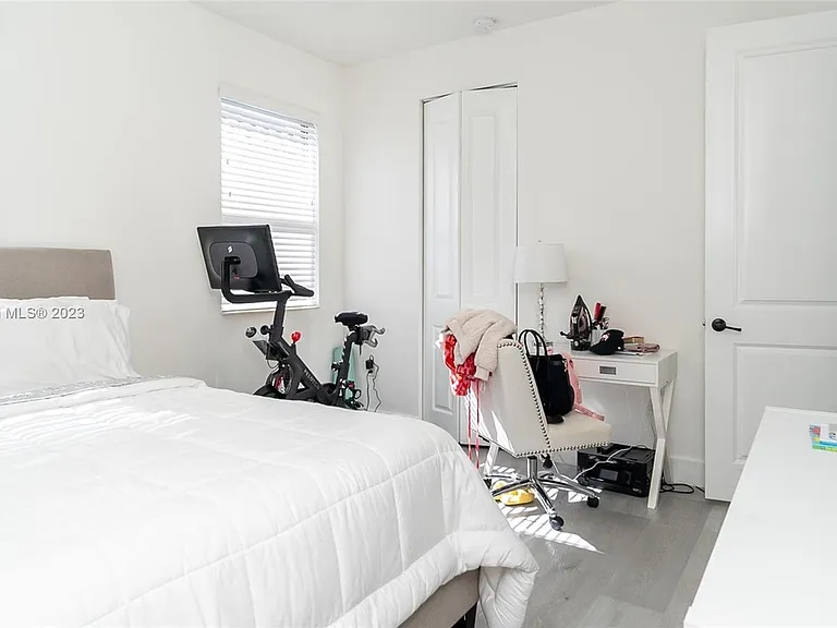 9794 W 34th Ct — Photo 9