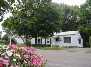 12 Webster Dr, Ansonia, CT 06401