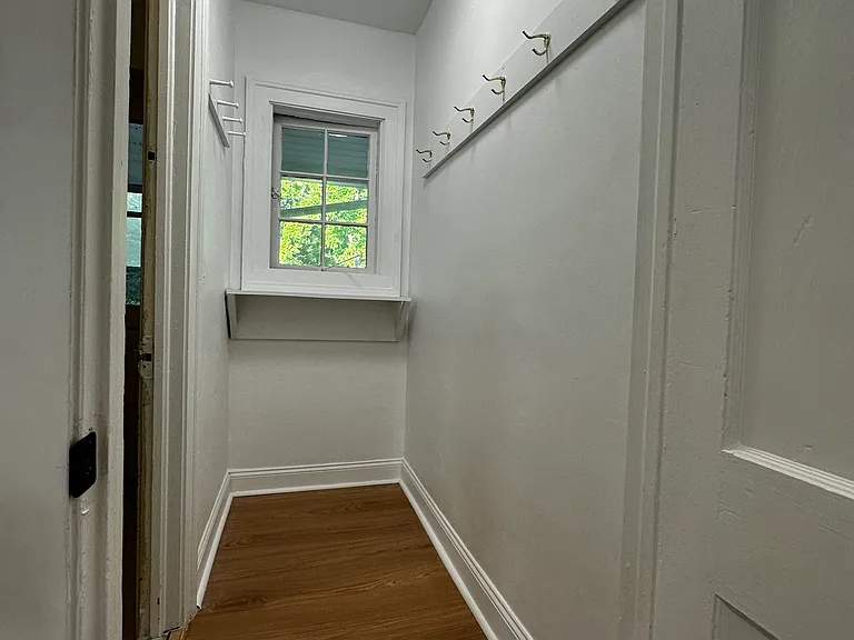152 Maplewood Ave #2 — Photo 10