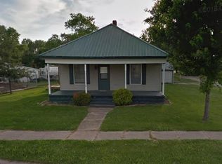 105 E Garfield St, Vermilion, IL 61955