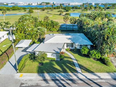 328 N Lakeside Dr, Lake Worth, FL, 33460