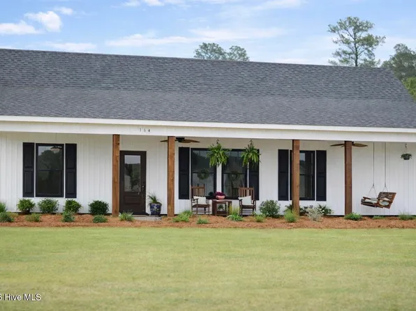 164 Phillip Mills Drive, Teachey, NC 28464
