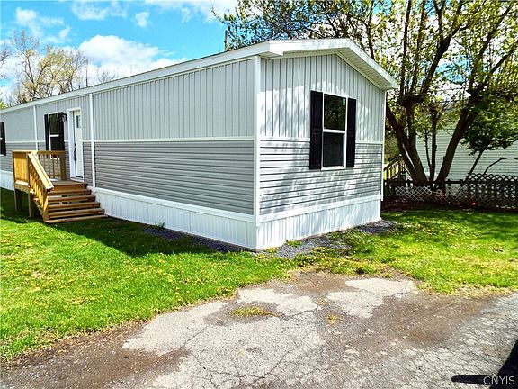 3rd image of 3525 E Lake Rd Lot A06