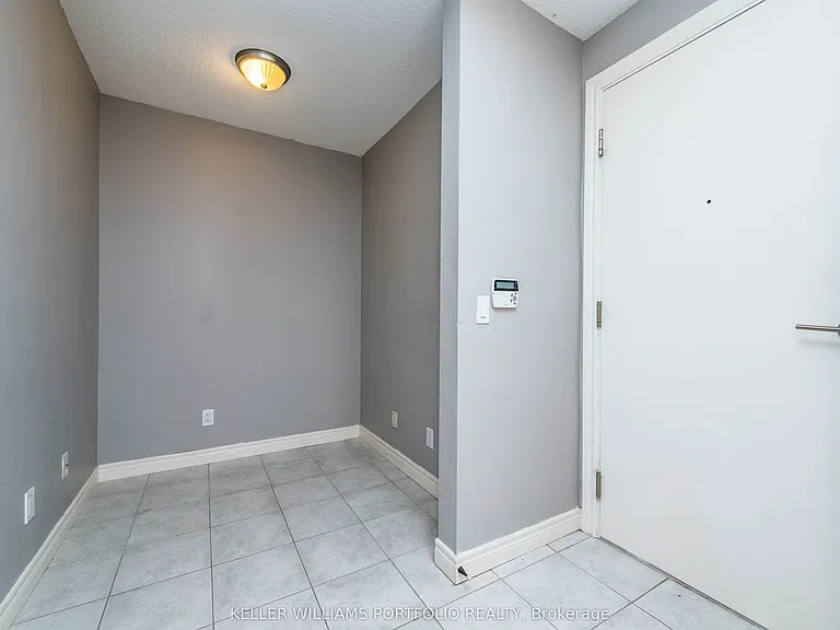 70 Town Centre Ct #806 — Photo 3