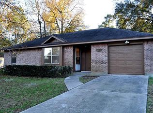 303 Laurie Ln, Willis, TX 77378