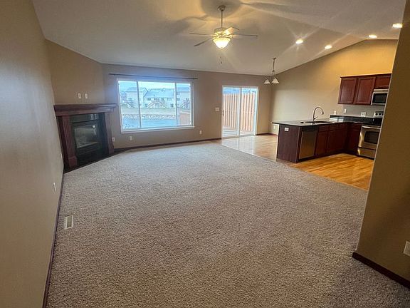 2nd image of 2805 Algonquin Dr #2
