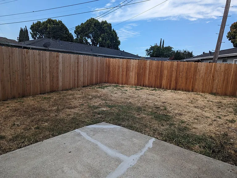 20913 Royal Ave — Photo 11