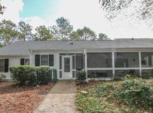 32 Village Green Cir, Southern Pines, NC 28387
