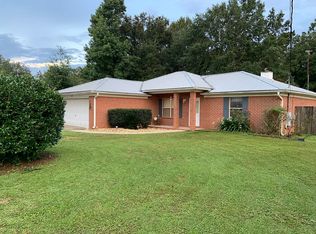 5267 Deerfoot Ln, Milton, FL 32570