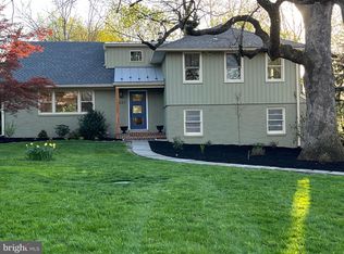 1027 Townsend Cir, Wayne, PA 19087