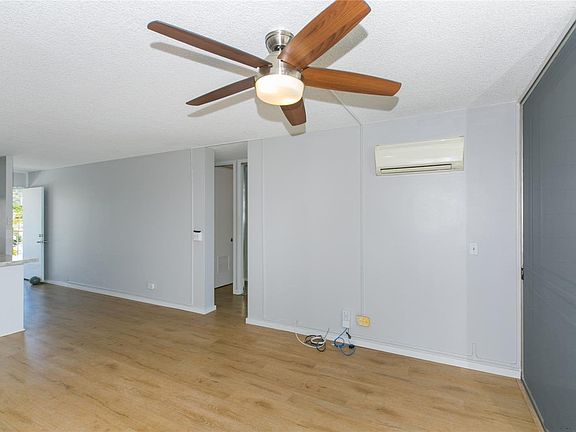 4th image of 910 Kapahulu Ave APT 703