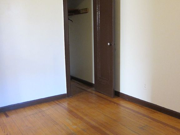 5th image of 2203 Astoria Blvd Ste 1