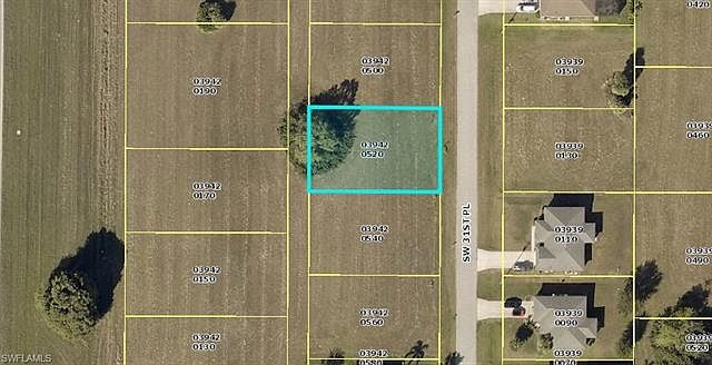 1st image of 224 SW 31st Pl