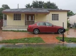 51 W 34th St, Hialeah, FL 33012