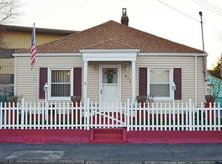 871 Belleville Ave, New Bedford, MA 02745