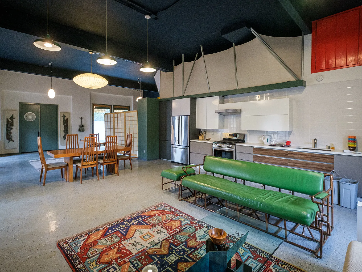 Shoshone Ave, Northridge — Photo 4