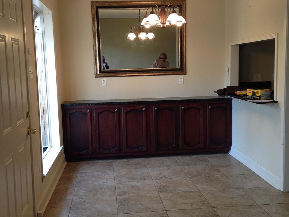 2nd image of 1232 Sharlo Ave