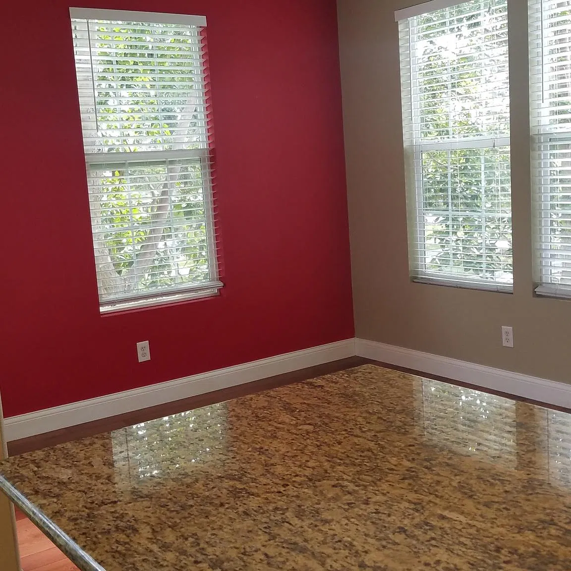 2 bed, 1140 sqft, $3,100 — Photo 3