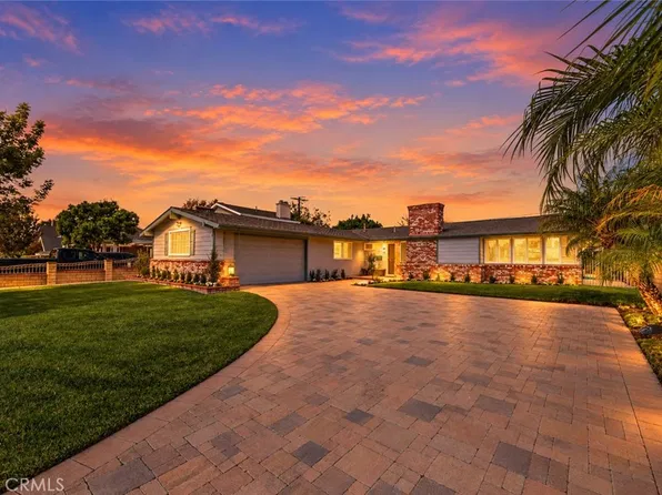 3161 Mainway Dr, Los Alamitos, CA 90720