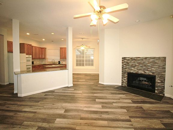 4th image of 5605 Southampton Dr