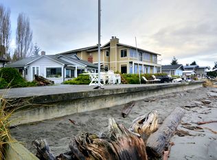 7842 NE Point No Point Rd, Hansville, WA 98340