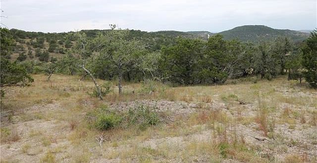 2nd image of 507 Bowcross Pt