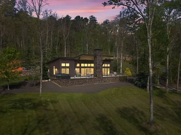 545 Cowart Mountain Rd, Jasper, GA 30143