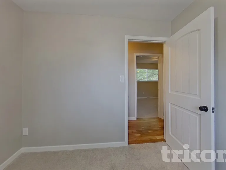 4615 El Camino Dr — Photo 8