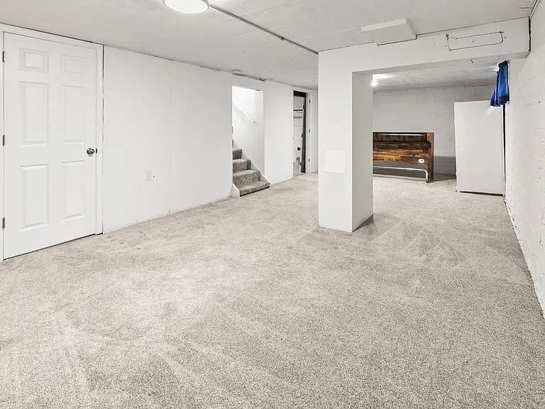 4841 Pierce St — Photo 22