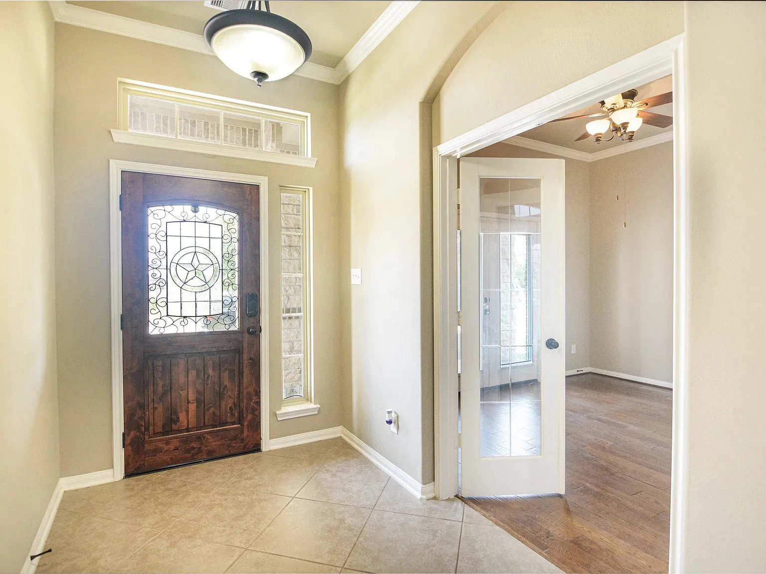 3 bed, 2.0 bath, 2194 sqft, $2,500 — Photo 4