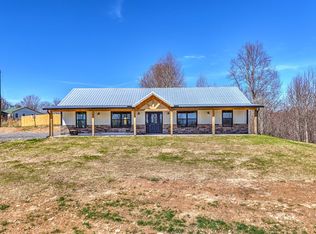 27 Ferguson Hollow Rd, Chestnut Mound, TN 38552