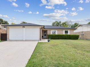 6268 Stardust Dr S, Watauga, TX 76148