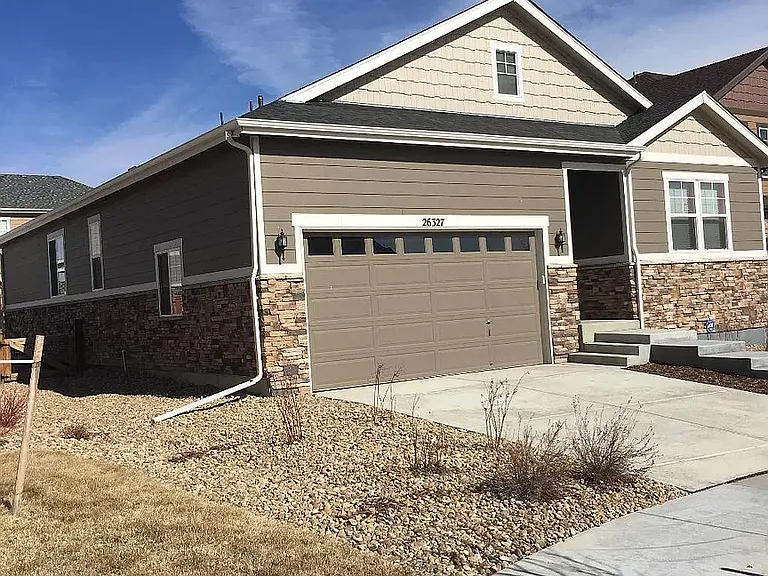26327 E Hinsdale Pl — Photo 1