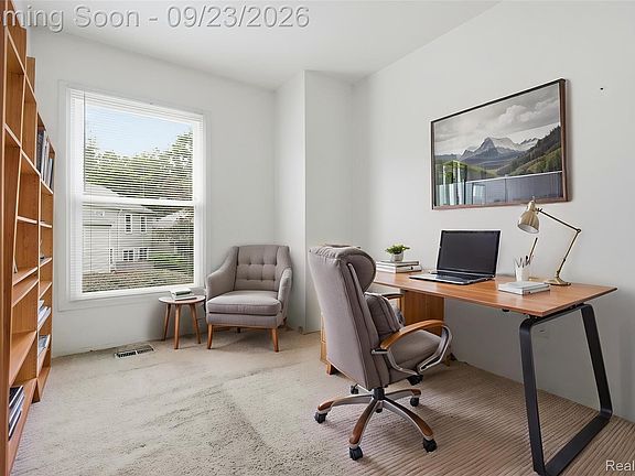 5th image of 1204 Kings Cove Dr