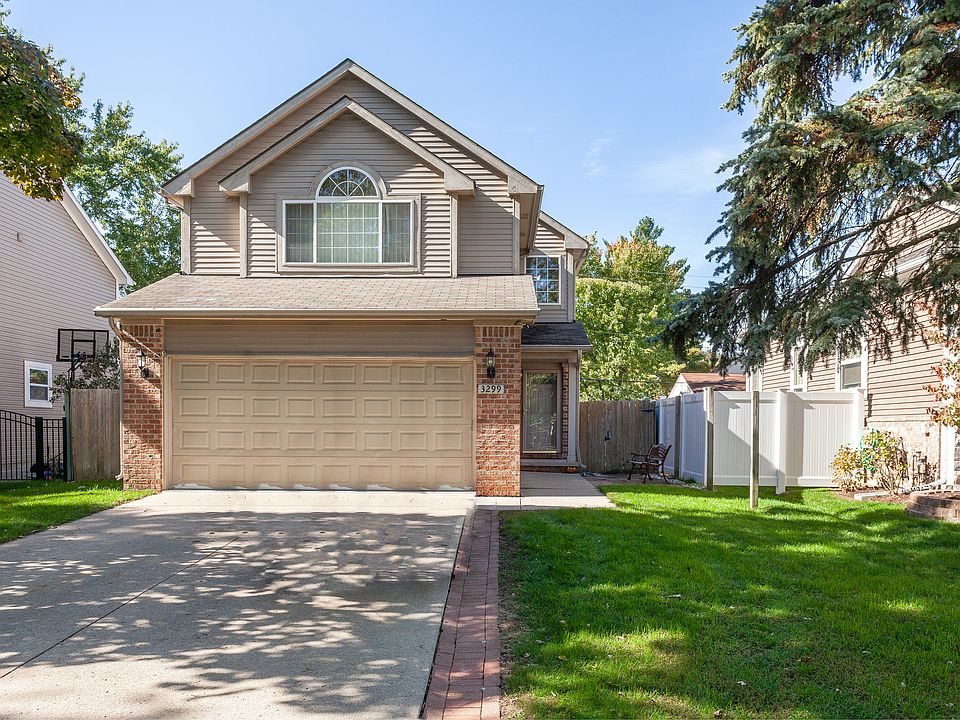 3299 Buckingham