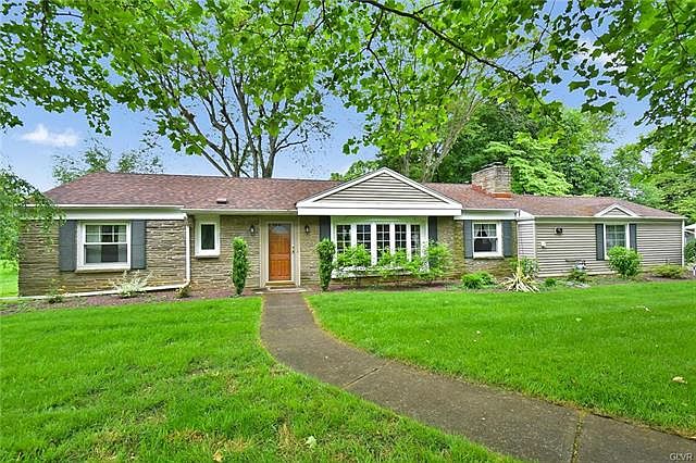 1st image of 109 Kendon Dr