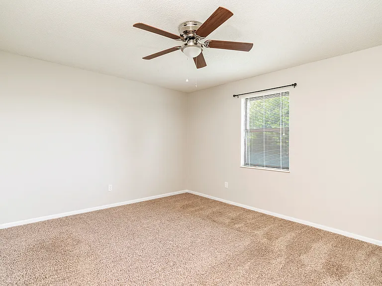 214 Berry Way #13 — Photo 6