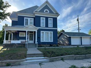 411 W 3rd St, Weiser, ID 83672