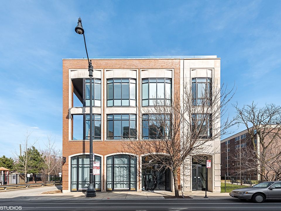1st image of 2117 N Halsted St Unit 3