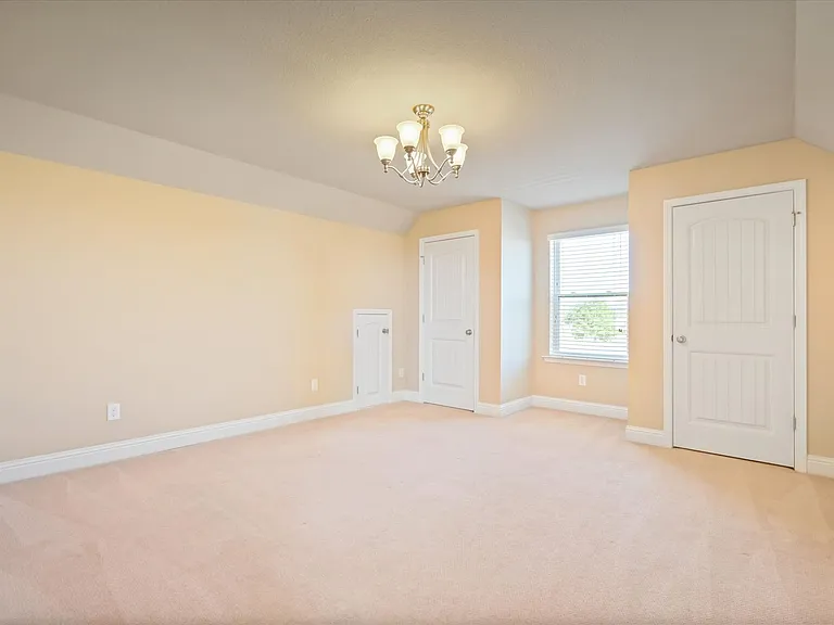 23946 Devonfield Ln — Photo 7