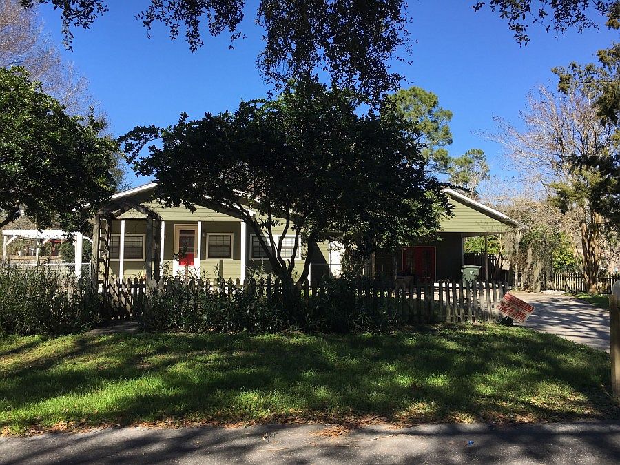 2nd image of 615 Royal Ave