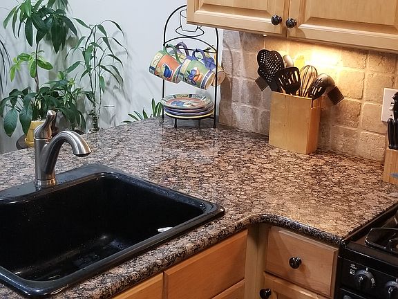 4th image of 36518 Park Place Dr