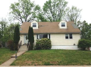 83 Fairfield Ave, West Caldwell, NJ 07006
