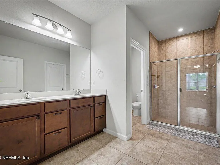 11443 Tiburon Dr — Photo 15