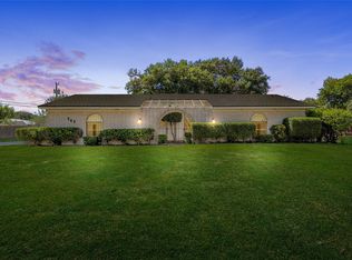 749 Castleman Creek Rd, Hewitt, TX 76643