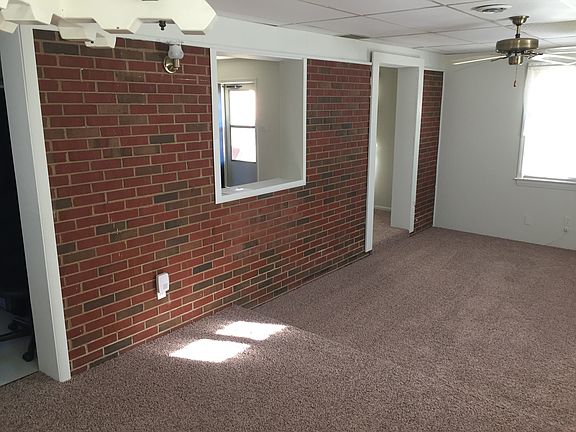4th image of 126 Tampa Dr