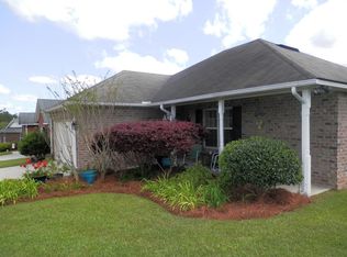 202 Lauren Ln, Thomasville, GA 31792