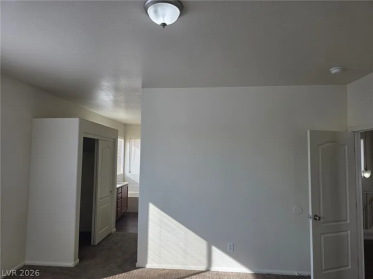 731 Emerald Idol Pl — Photo 76