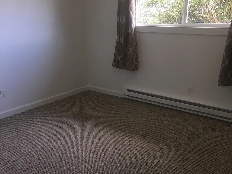 420 Oakhurst Dr — Photo 17