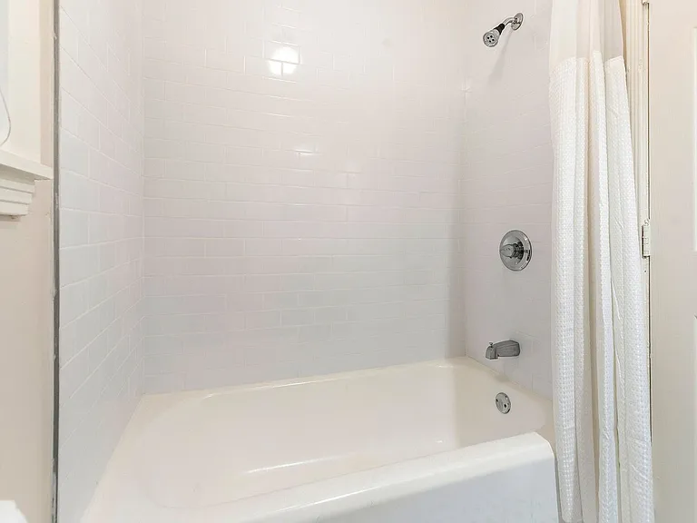 THE NORM @ 750 Normandie Ave — Photo 27